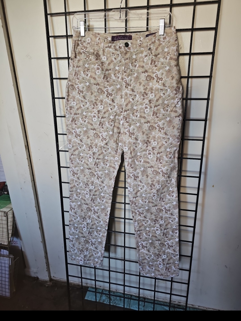 Gloria Vanderbilt Beige Floral Chinos